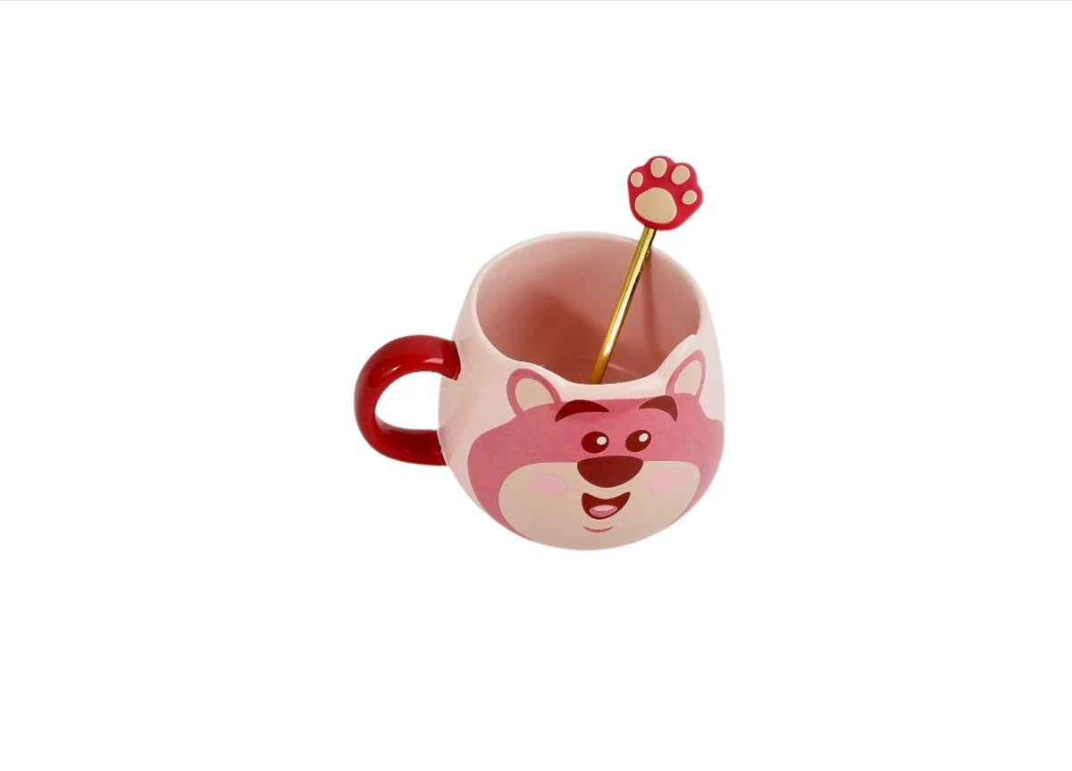 كوب قهوة لوتسو بتصميم دبدوب - Image 3