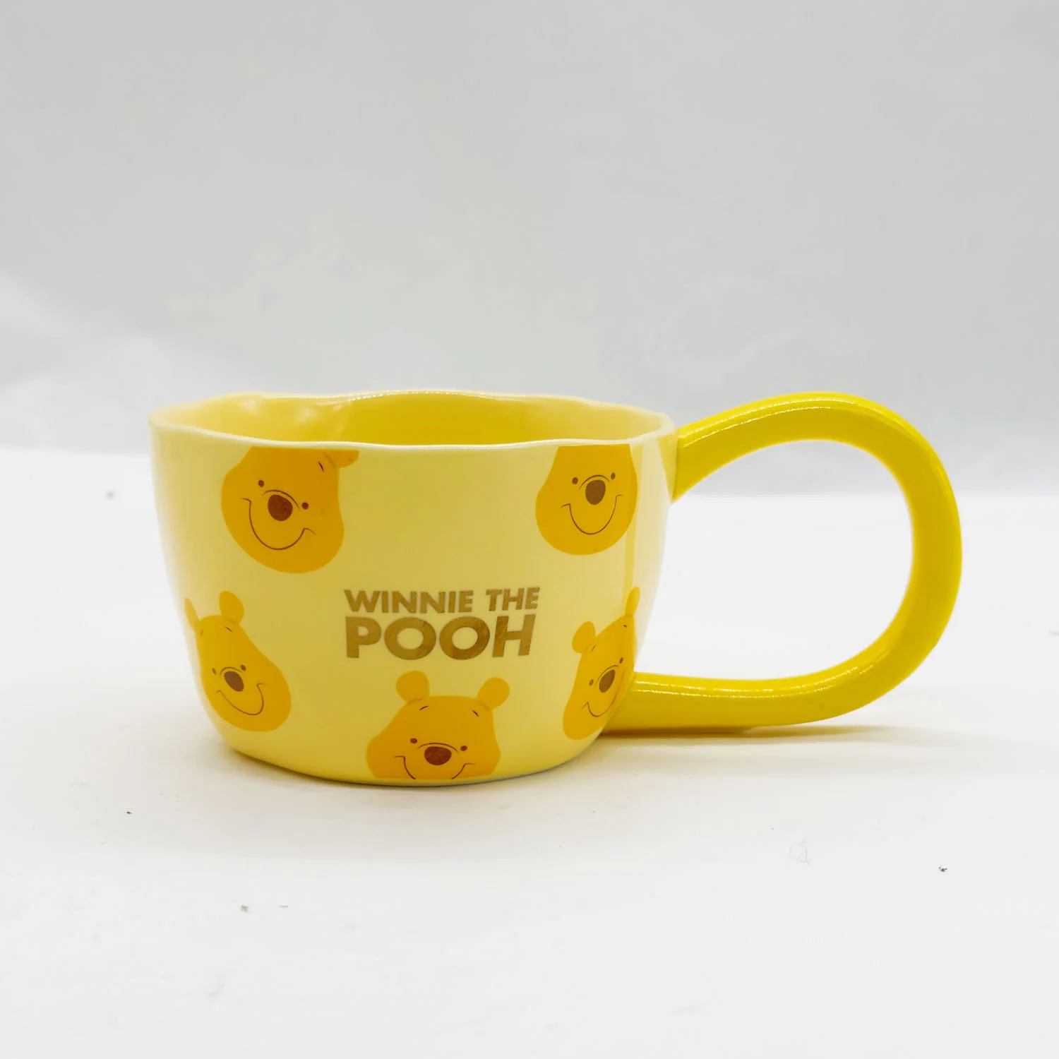 كوب سيراميك Winnie the Pooh أصفر للأطفال - Image 2